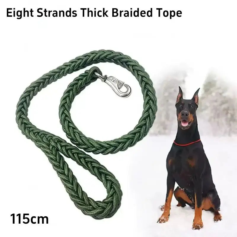 Dog leash for effective training and comfortable walking, strong and durable braid, suitable for large dogs, dog training leash