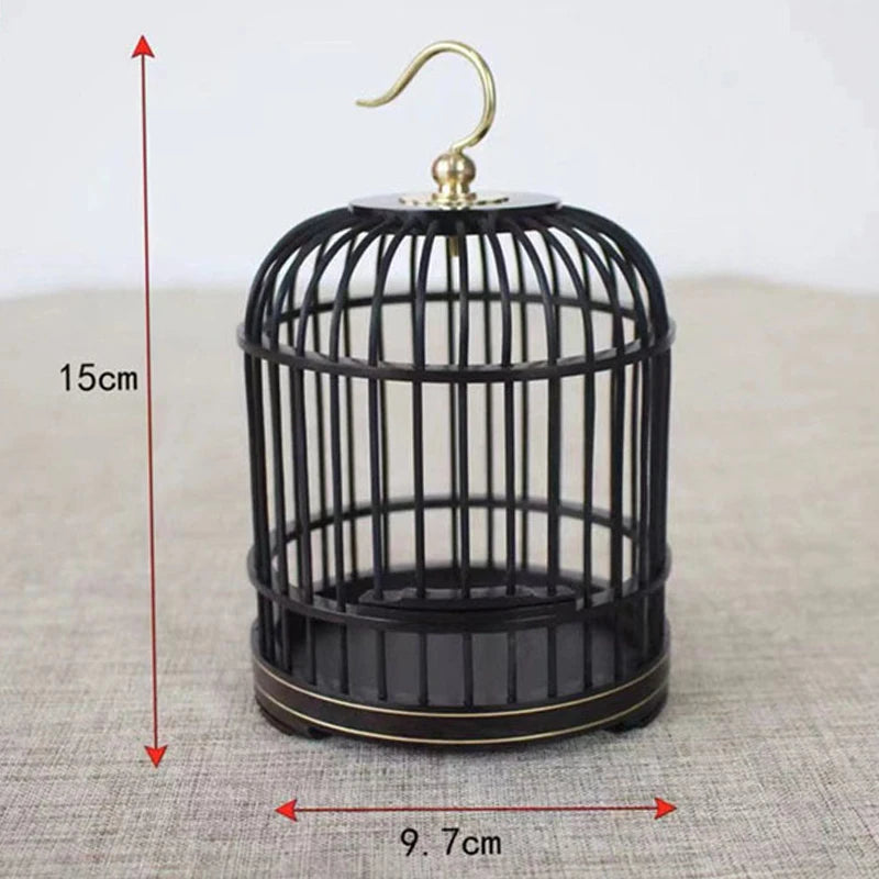 Wood Carved Bird Cage Small Animal Bug Cricket Pet Home Insect Storage Basket Grasshopper Feeding Container Cockroach Cage Baske